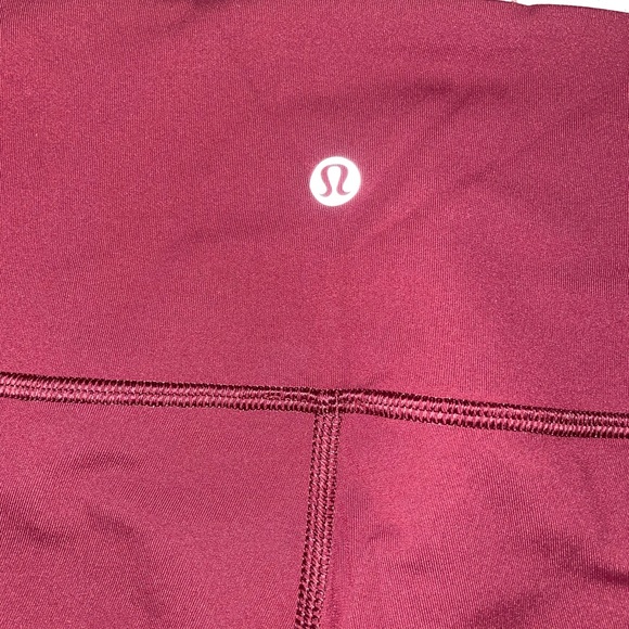 Lululemon mesh cropped leggings - Picture 3 of 6